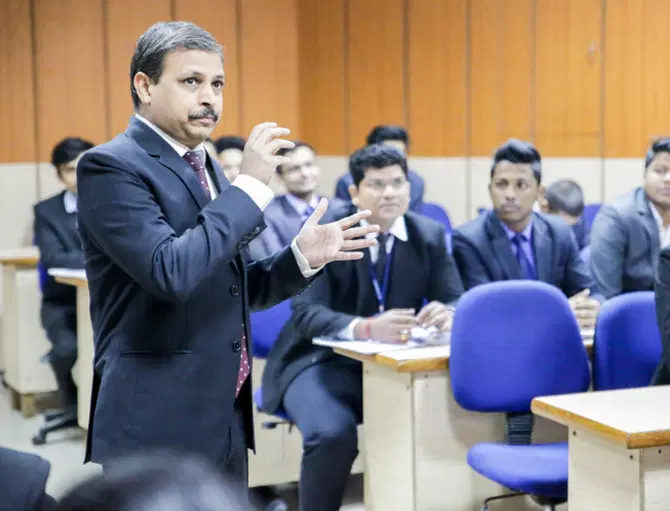 IMS Ghaziabad Lecturer Room photo 7